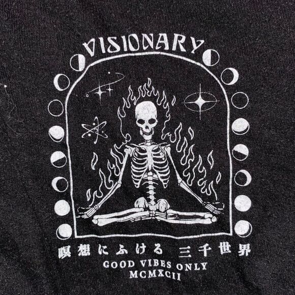 Weekend Warrior Skelton Short Sleeve Graphic Tee Size M - Picture 3 of 4